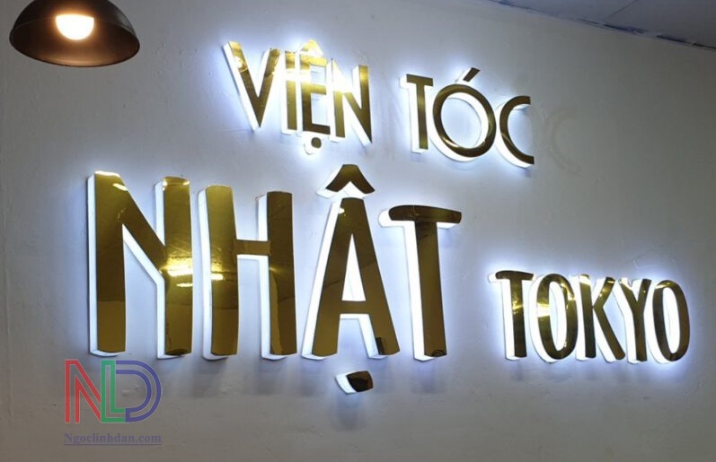 Top 5 Bảng Hiệu Mica Đẹp Nhất Cho Doanh nghiệp