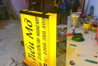 Thiết kế thi công hộp đèn