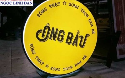 Hộp Đèn LED và Ứng Dụng trong Ngành Quảng Cáo Ngoài Trời